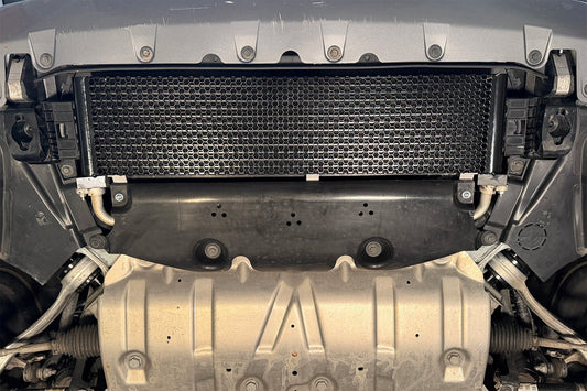 CSF G42 / G2X (B58) Engine Oil Cooler with Rock Guard