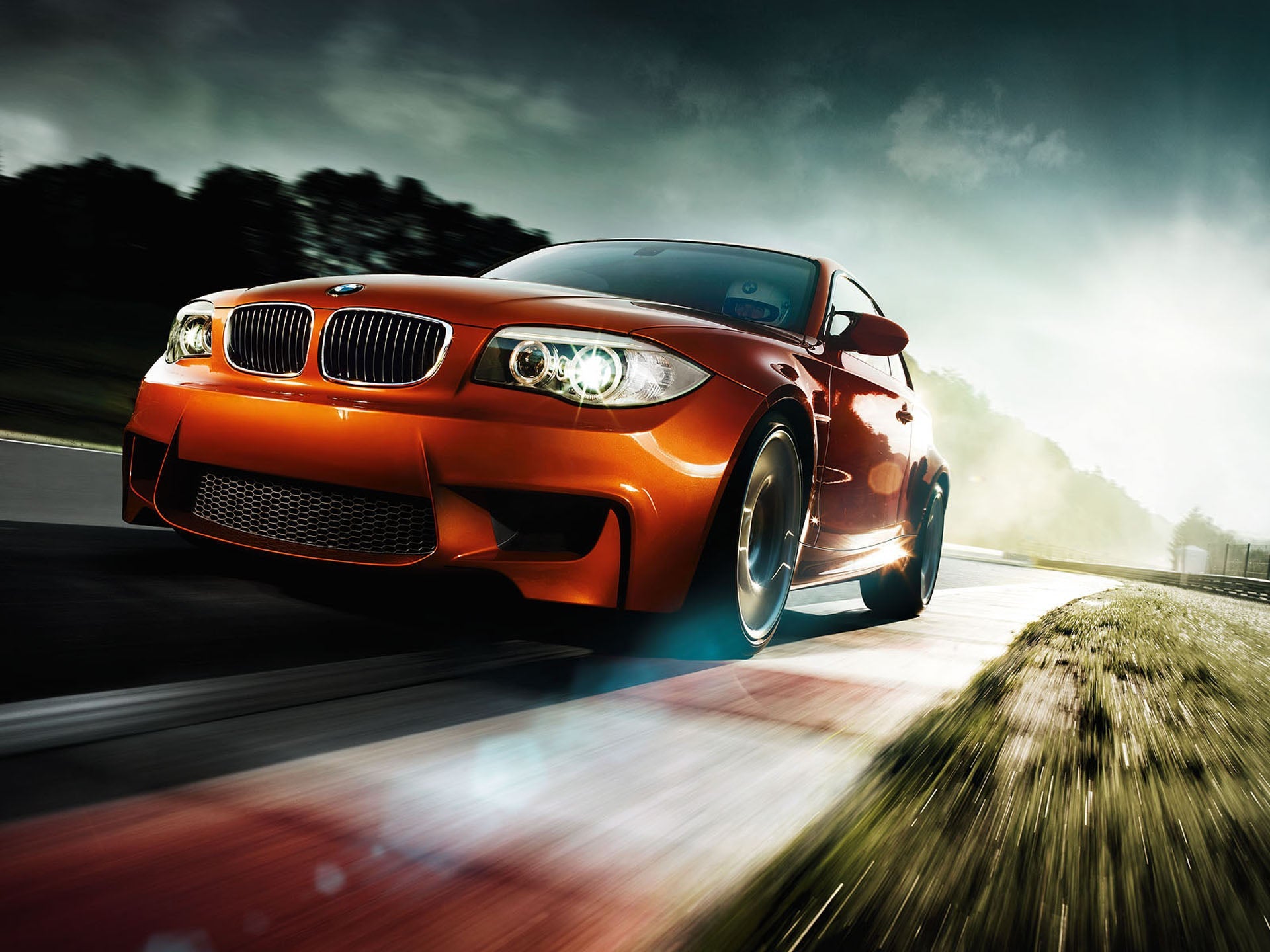 1M (E82)