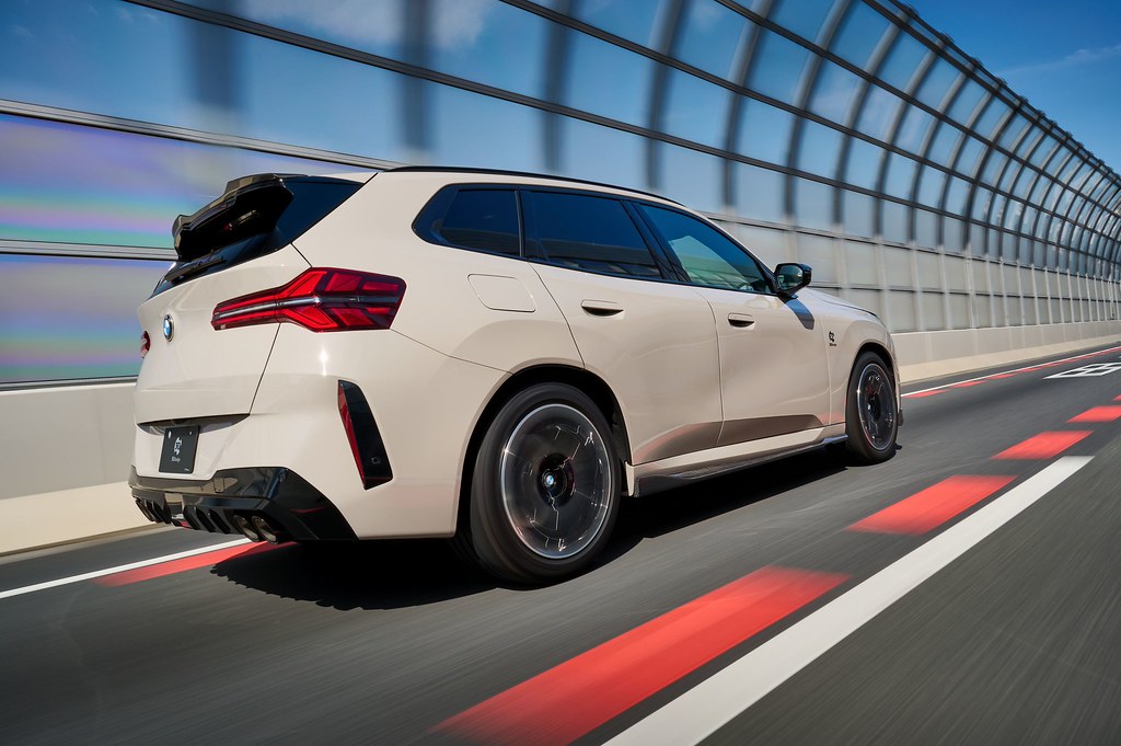 3D Design G45 X3 M-Sport Carbon Roof Spoiler-Exterior-Silicon Valley Bimmer