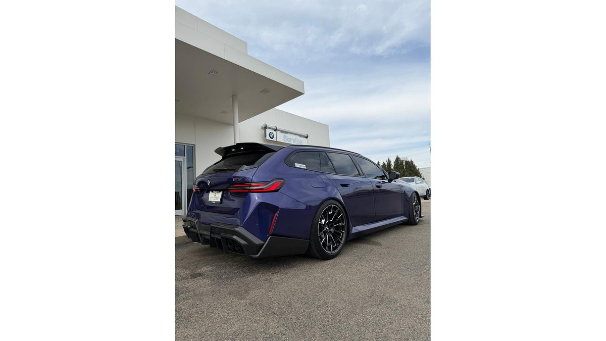 NWCarbon Haus G99 M5 SQ Style Dry Carbon Fiber Roof Spoiler