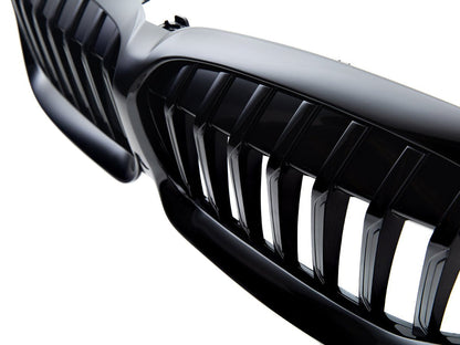 AutoTecknic Painted Glazing Black Front Grille - G20 3-Series Pre-LCI-Exterior-Silicon Valley Bimmer