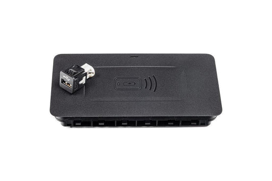 BMW G8X M3 CS / M4 CS / M4 CSL Wireless Charger Pad with USB Port-Interior-Silicon Valley Bimmer