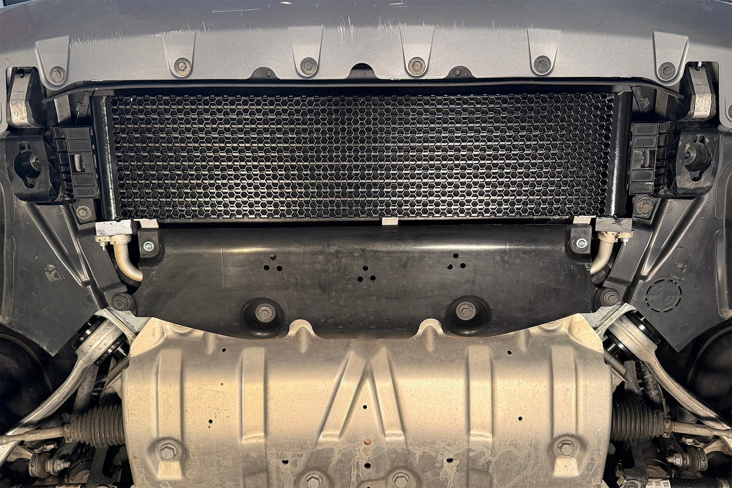 CSF G42 / G2X (B58) Engine Oil Cooler with Rock Guard