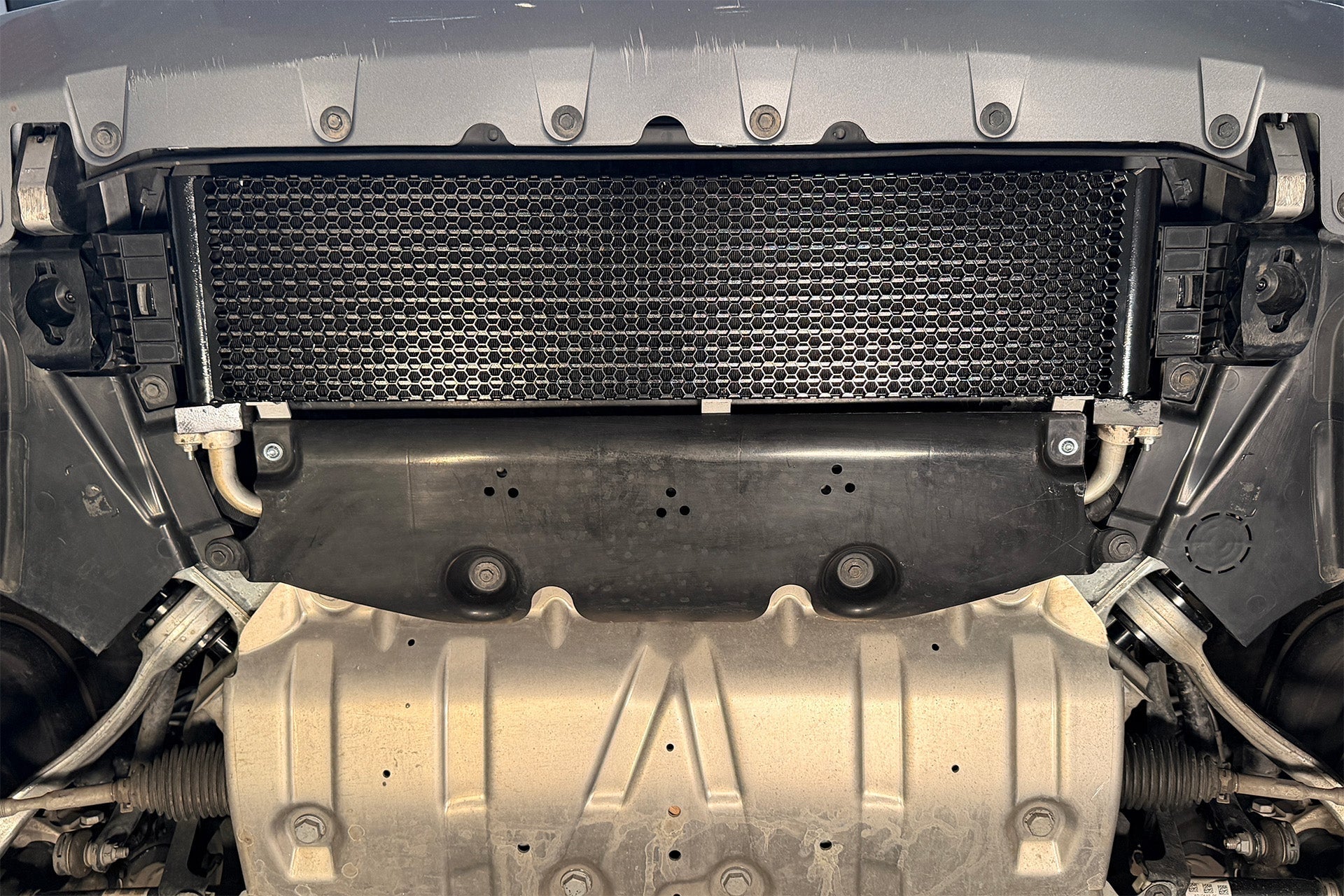 CSF G42 / G2X (B58) Engine Oil Cooler with Rock Guard