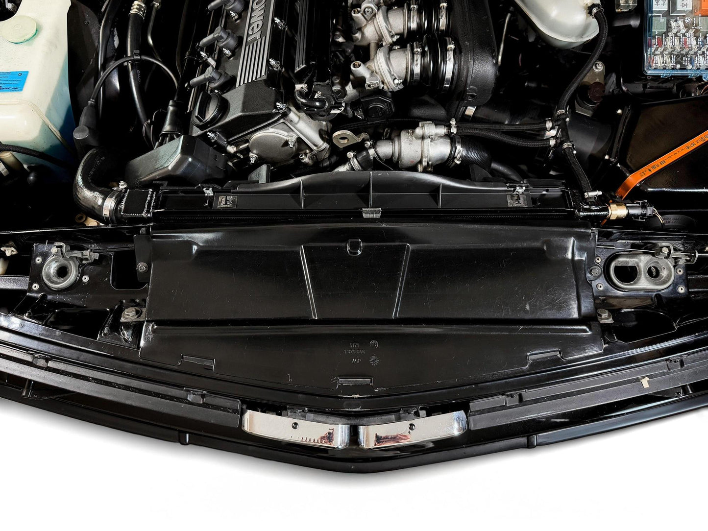 CSF High-Performance Aluminum Radiator (E28 M5) (E24 M6) (17112226018)-Air Conditioning-Silicon Valley Bimmer