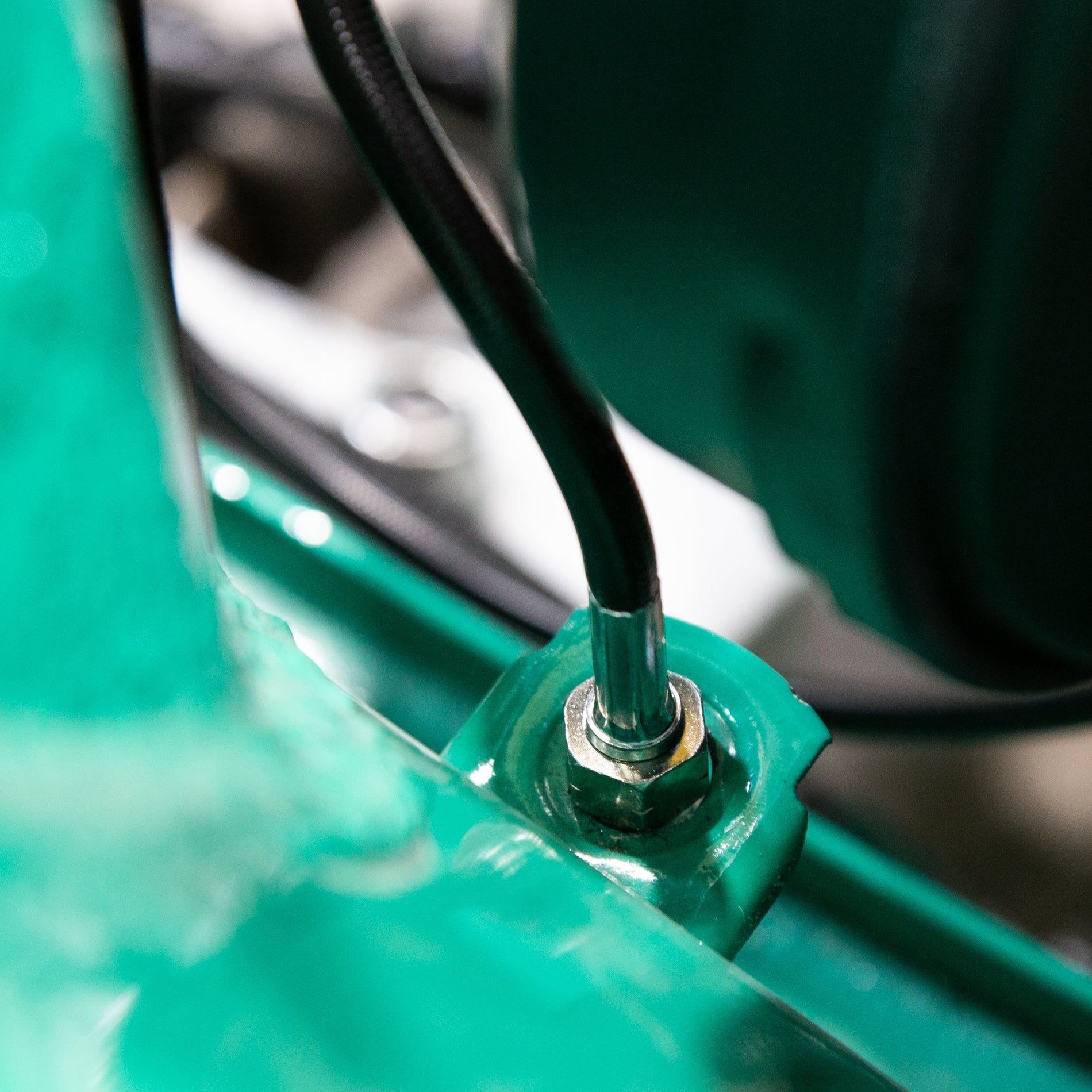 Chase Bays Brake Line Relocation - BMW E30 inBay with OEMC