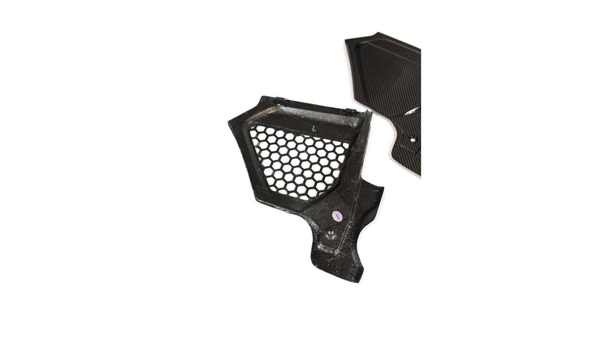 NWCarbon Haus G8X Rear Air Vent Covers