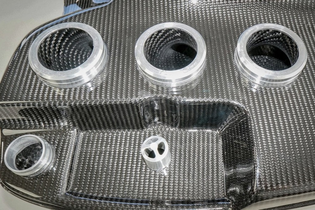 Karbonius E9X M3 (S65) Carbon Inlet Plenum - Race