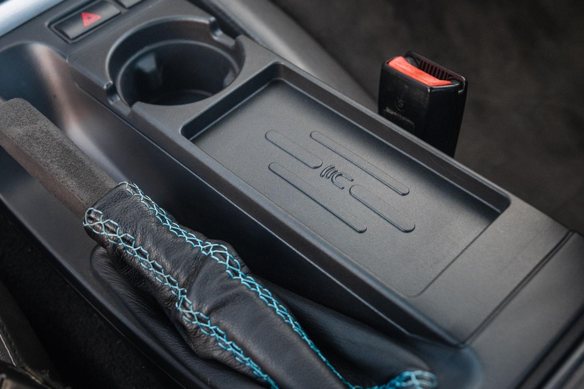 Induktiv E46 3-Series Wireless Charger Kit-Interior-Silicon Valley Bimmer