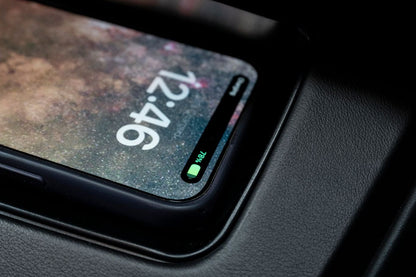 Induktiv E9X 3-Series Wireless Charger Kit-Interior-Silicon Valley Bimmer
