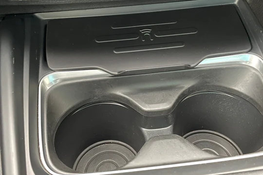 Induktiv F8X / F3X Wireless Charger Kit-Interior-Silicon Valley Bimmer