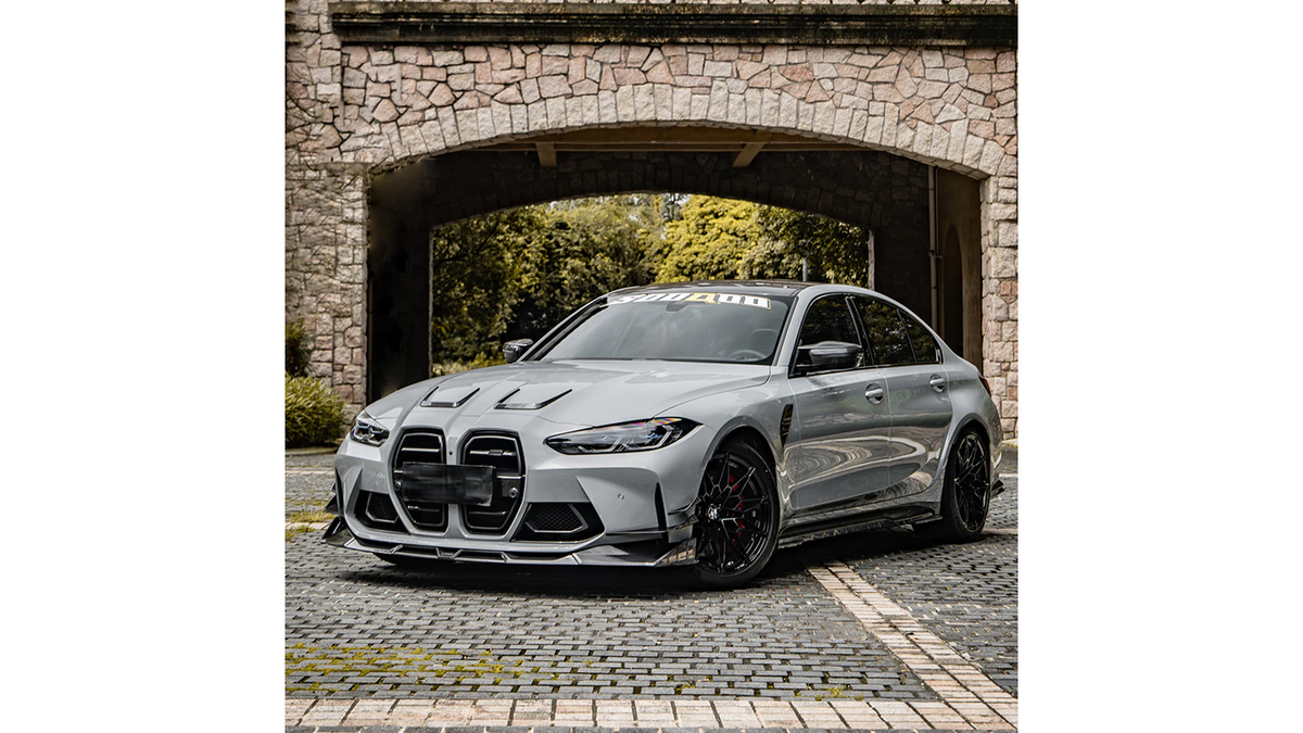 NWCarbon Haus G8X SQ Style Carbon Fiber Side Skirts