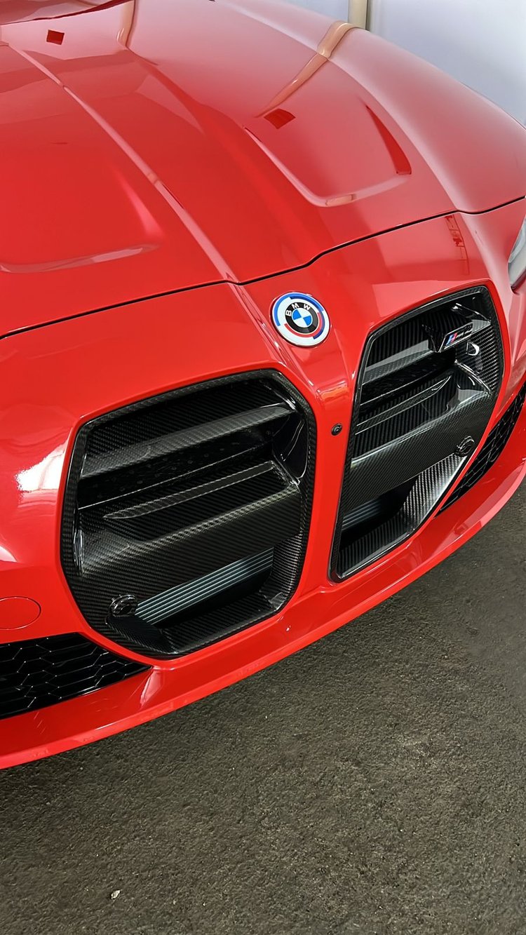 Stradale Design BMW G8X M3 / M4 Dry Carbon GT3 Front Grille (Compatible with Driver Assistant Pro)-Exterior-Silicon Valley Bimmer