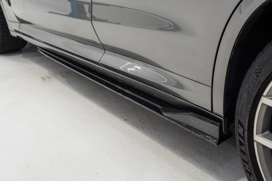 TREVORA BMW F97 X3M / F98 X4M Carbon Side Skirt Set