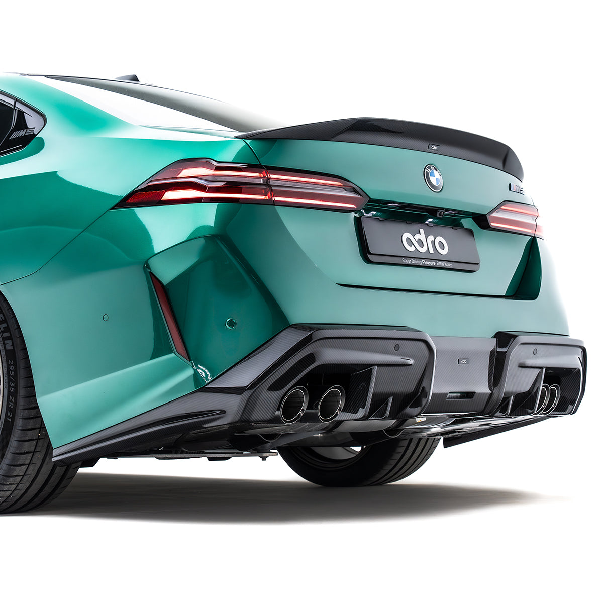 ADRO G90 M5 Sedan Carbon Fiber Trunk Spoiler