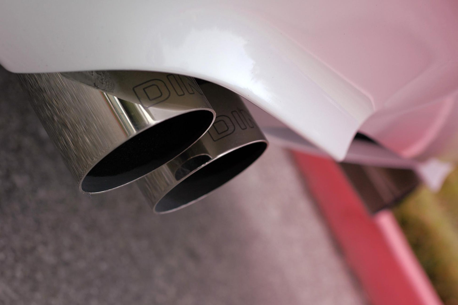 Dinan Free Flow Axle-Back Exhaust - 2006-2010 BMW M5-Exhaust-Silicon Valley Bimmer