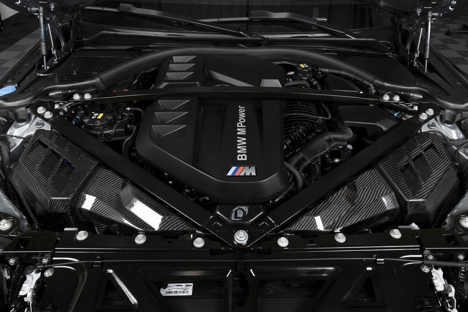 Dinan Gloss Carbon Fiber Cold Air Intake - 2021-2024 BMW M2/M3/M4-Performance-Silicon Valley Bimmer