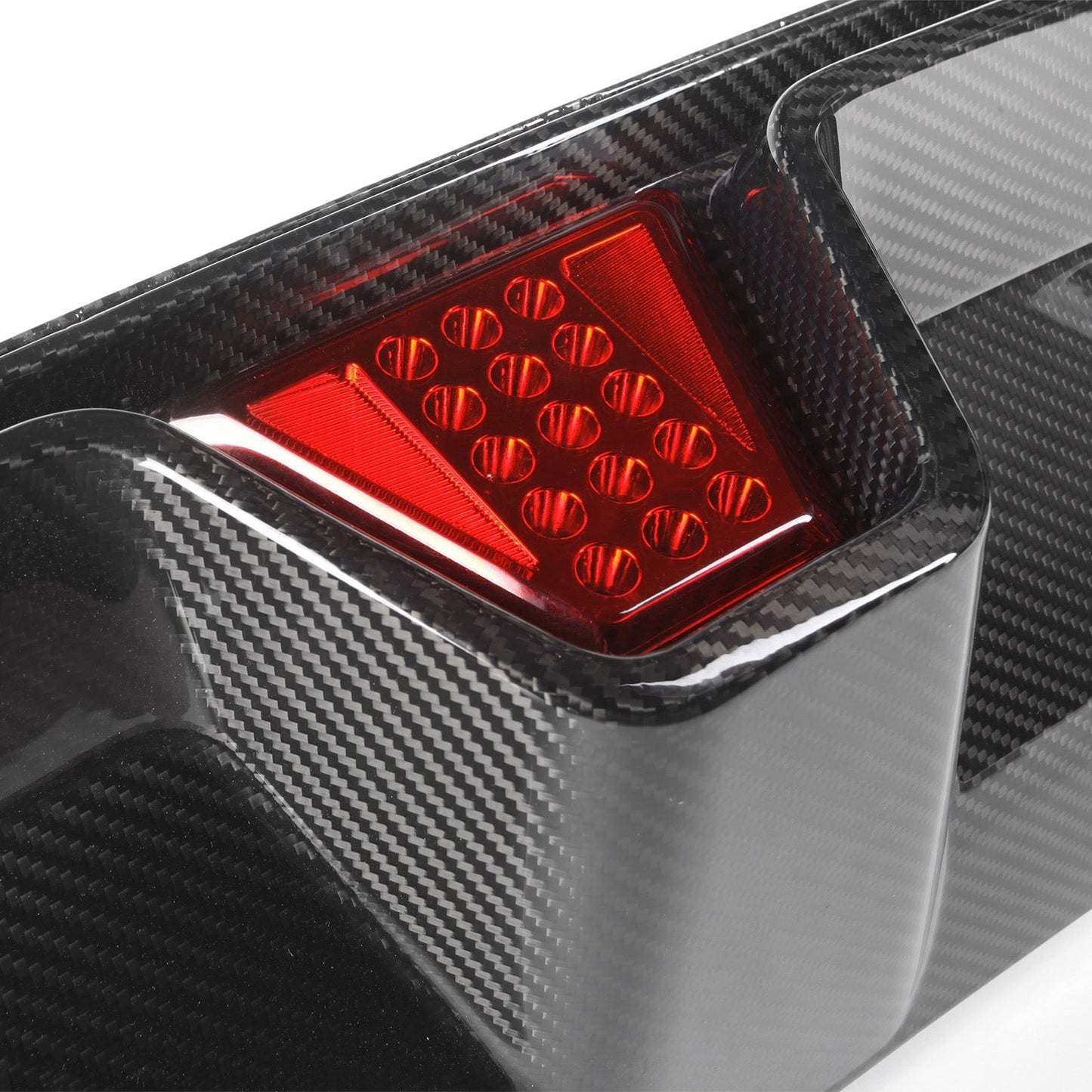 MHC+ BMW M5 LCI CS Style Rear Diffuser With LED In Pre Preg Gloss Carbon Fibre (F90)